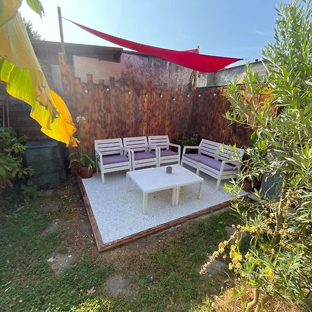 Chaleureuse Maison De Ville Avec Parking Gratuit Chinon Kültér fotó