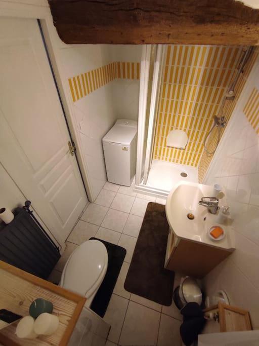Chaleureuse Maison De Ville Avec Parking Gratuit Chinon Kültér fotó