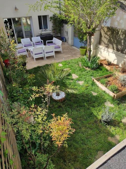 Chaleureuse Maison De Ville Avec Parking Gratuit Chinon Kültér fotó